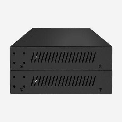 Rack Mounted 8 RJ45 PoE 2.5Gbps Ethernet Switch Plug-And-Play With LED Power Indicator